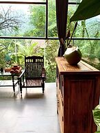 Muong Retreat