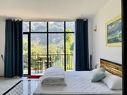 Muong Retreat