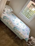 3guest-2bedroom-wifi-tv