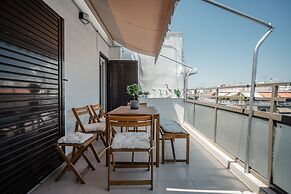Modern Apartment with Acropolis view