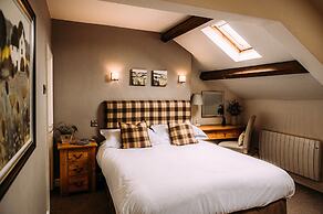 Waddington Arms