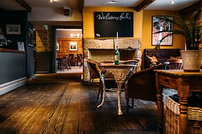 Waddington Arms