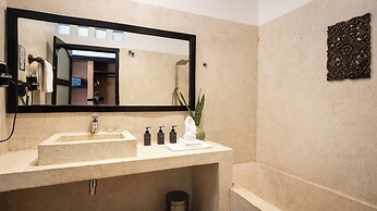 Babel Boutique Hotel
