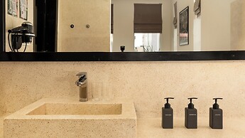 Babel Boutique Hotel