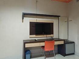 Collection O 93163 Hotel Grand Kartika