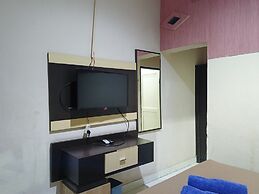 Collection O 93163 Hotel Grand Kartika