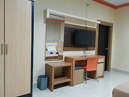 Collection O 93163 Hotel Grand Kartika