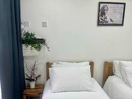 Nice And Cosy Large Studio Near Luton Airport!