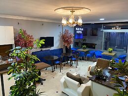 Blue Plus Hotel