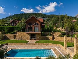 Evritos Villas & Suites with Pool