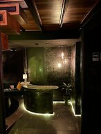 THE ISABEL HOTEL