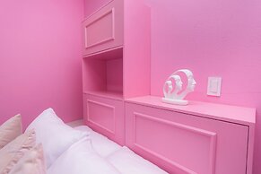 Hotel Chromatic