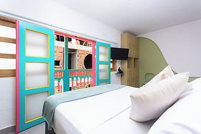Hotel Chromatic