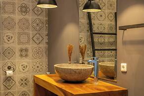 Mundaka Villa by Betterplace