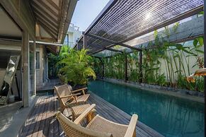 Mundaka Villa by Betterplace