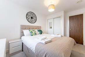 Sevenstays Broadway Residences - Gym and Parking