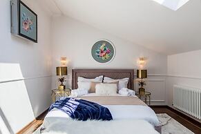 Holt Old Town One Bedroom Apartments