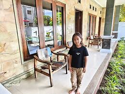 Green Cottage by ABM
