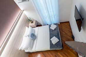 Milan Retreats Brera