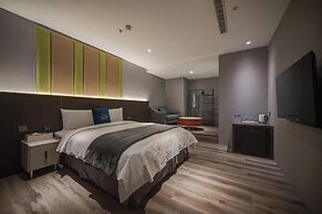 Fun Stay Inn Ximen