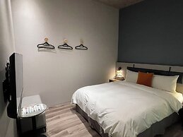 Fun Stay Inn Ximen