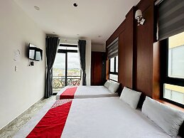 OYO 1204 Hoang Linh Hotel