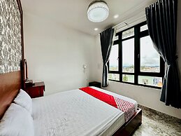 OYO 1204 Hoang Linh Hotel