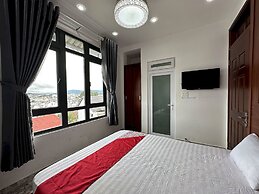 OYO 1204 Hoang Linh Hotel