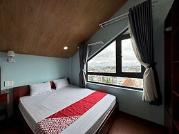 OYO 1204 Hoang Linh Hotel