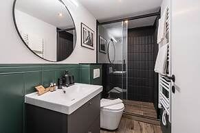 E41 Boutique Apartments by BQA