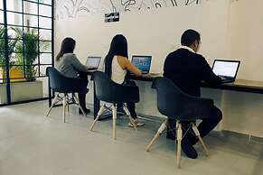 Estainn Hotel Coworking