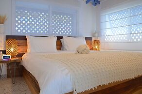 Yam Suites