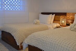 Yam Suites