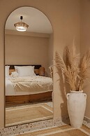 Yam Suites