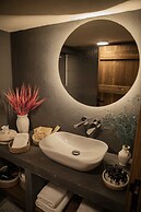 Yam Suites