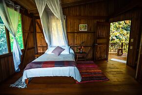 Ocean Forest Ecolodge Retreat