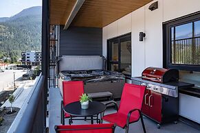 Alpine Haven by Revelstoke Vacations