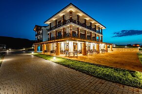 Hotel Qvevrebi