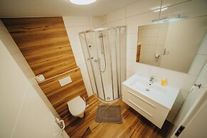Hotel Leo