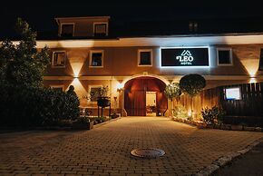 Hotel Leo