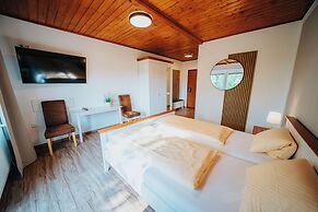 Hotel Leo