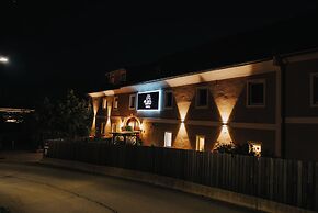 Hotel Leo