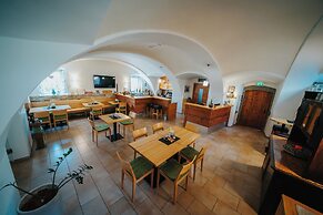 Hotel Leo