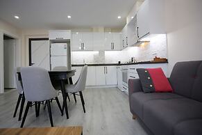 Bright House Apart
