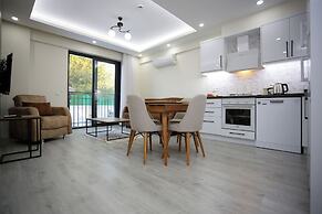 Bright House Apart