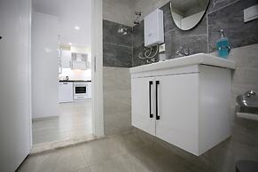 Bright House Apart