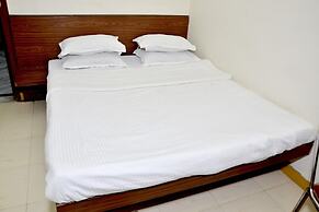 Hotel Adarsh