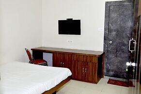 Hotel Adarsh