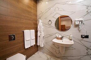 Revive Boutique Hotel