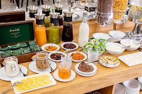 Revive Boutique Hotel